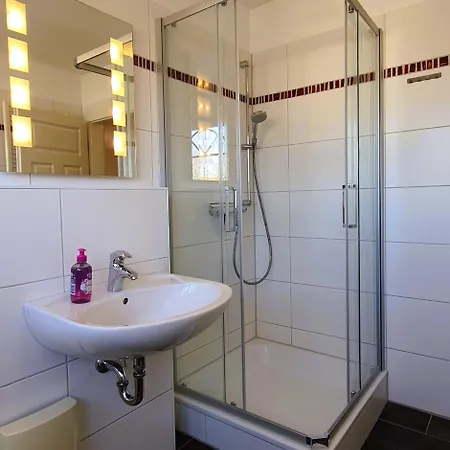 Fritz_reuter_str_sonnenuhr_wg_5 Апартаменты